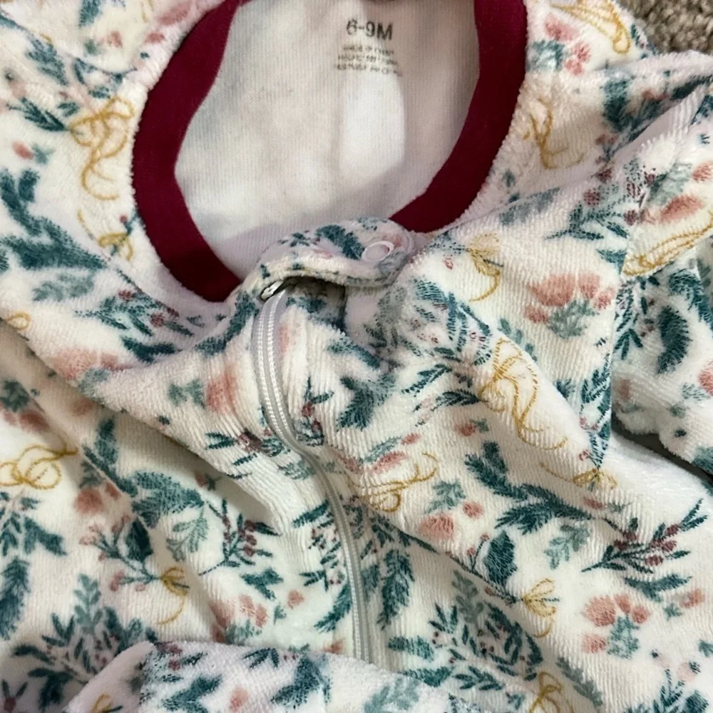 Saks Fifth Baby Girl Mistletoe Christmas Time Ultra Soft Zip Footies & Hairband